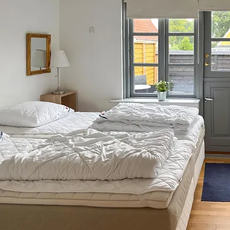 Casa vacanze Lovely In With Wifi